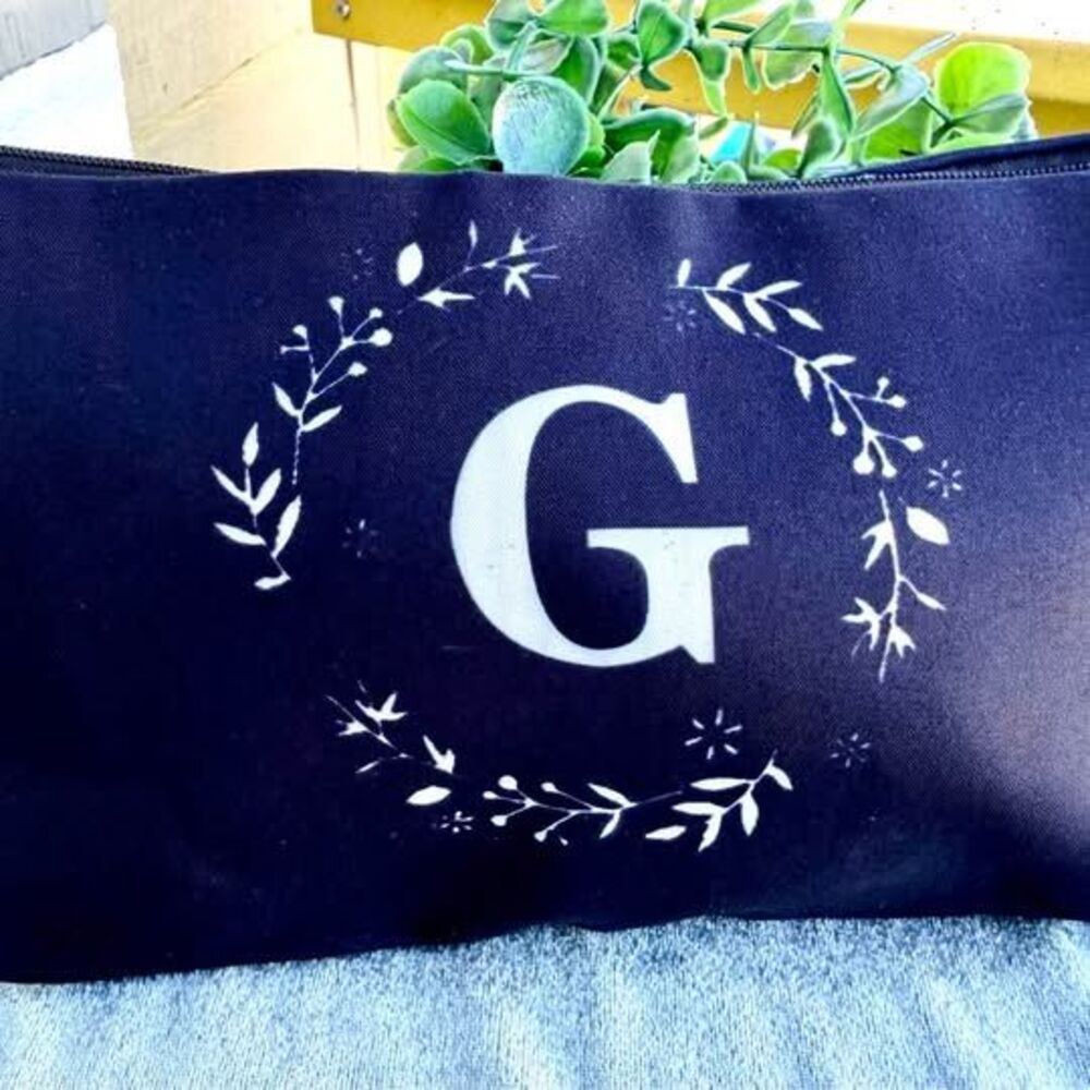 Monogram G Makeup Bag Black Cosmetic Pouch Floral Wreath Zipper Case NEW